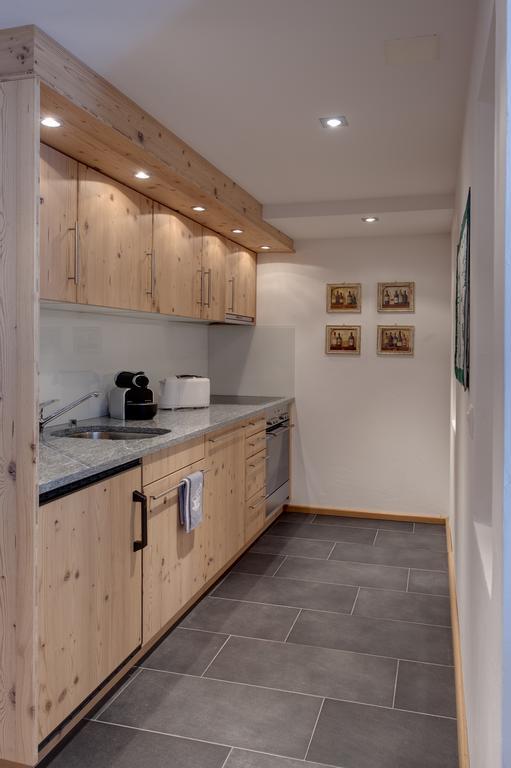 Apartments Styria Цермат Стая снимка