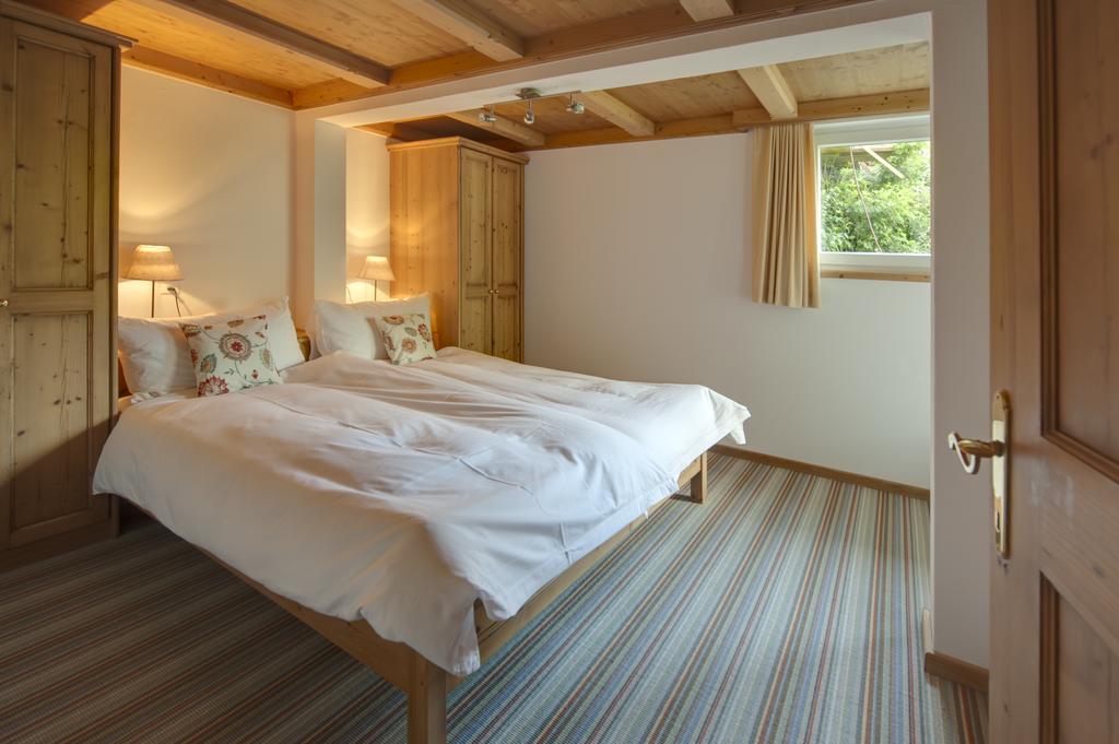 Apartments Styria Цермат Стая снимка