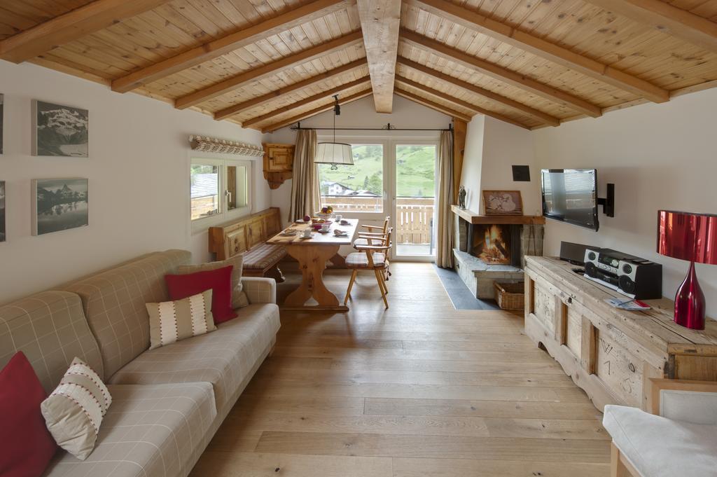 Apartments Styria Цермат Стая снимка