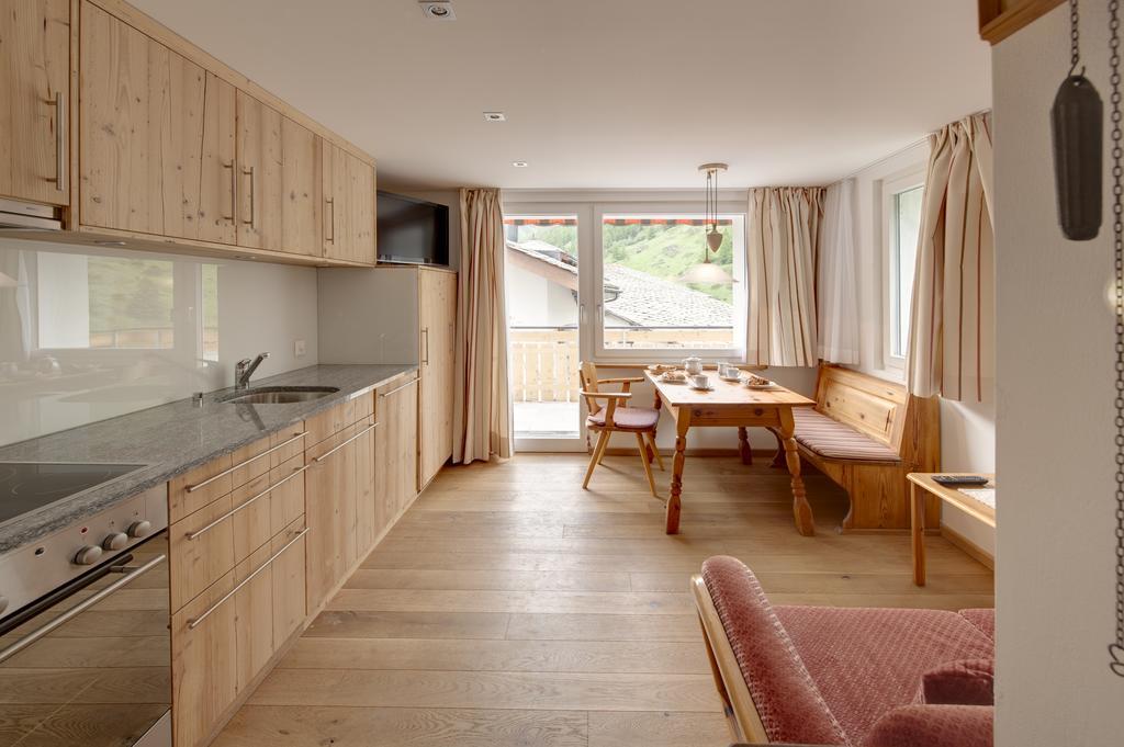 Apartments Styria Цермат Стая снимка